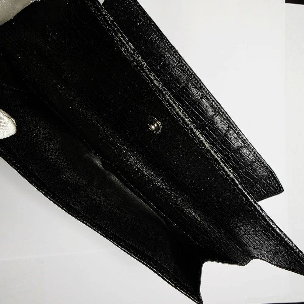 Gucci Black and Tan Wallet - Picture 7 of 9
